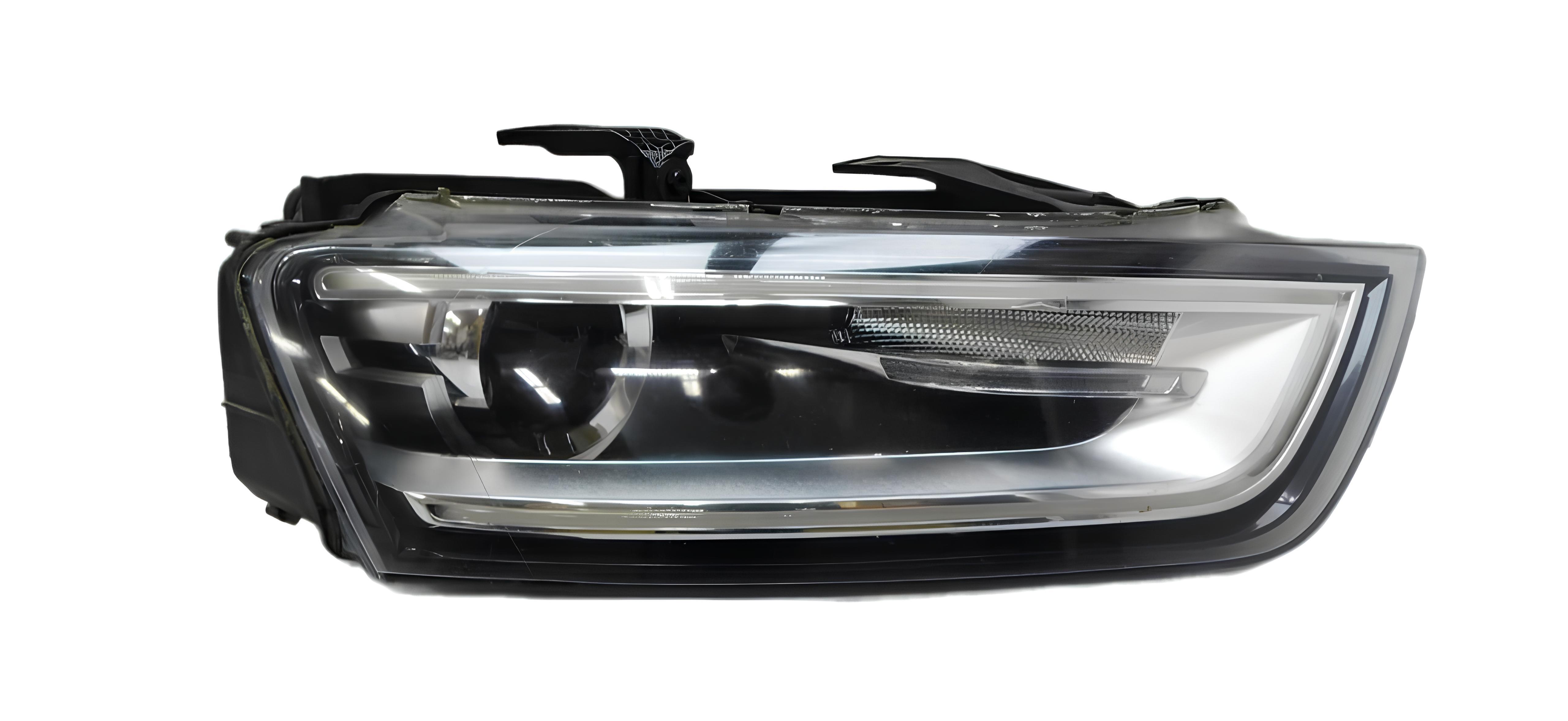 ���� ������ AUDI Q3 ������